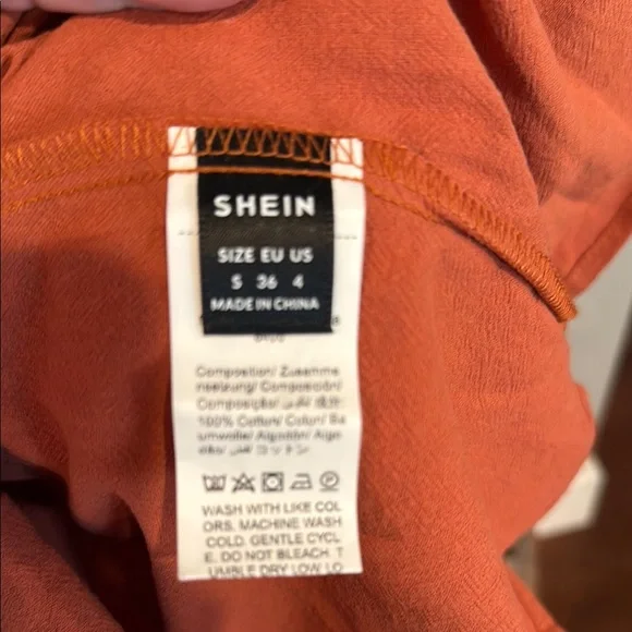 👗Bundle 5/$25👗 Orange Puff Sleeve Women's Top - Picture 2 of 4